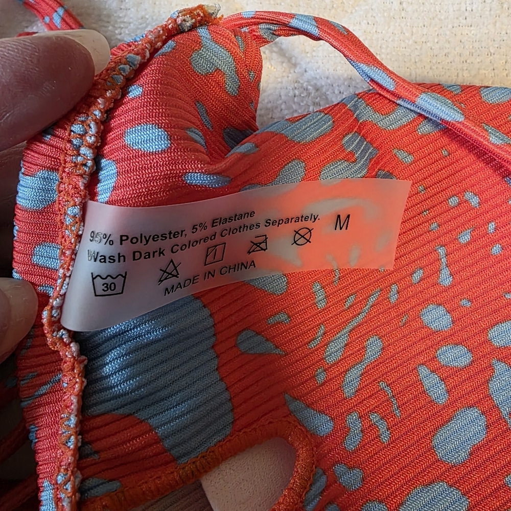 Vibrant Red & Blue Abstract Print Halter Bikini Set - Size Medium - Picture 10 of 13